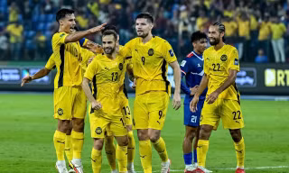 Malaysia khó thoát cảnh bị xử thua đội tuyển Việt Nam. 