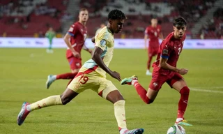 Tây Ban Nha vs Serbia.