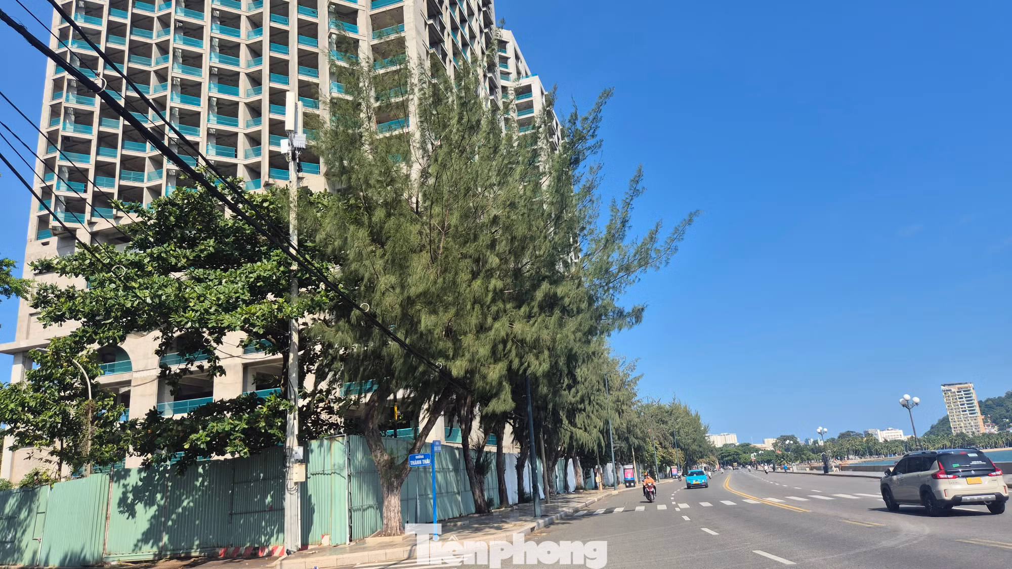 Loạt dự án trên 'đất vàng' Vũng Tàu: Nơi bỏ hoang, chỗ thi công cầm chừng...