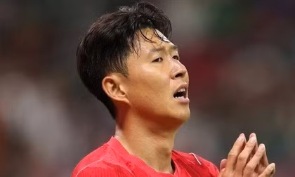 Cha của Son Heung Min tình nguyện làm vệ sĩ, gây xôn xao ở Mexico