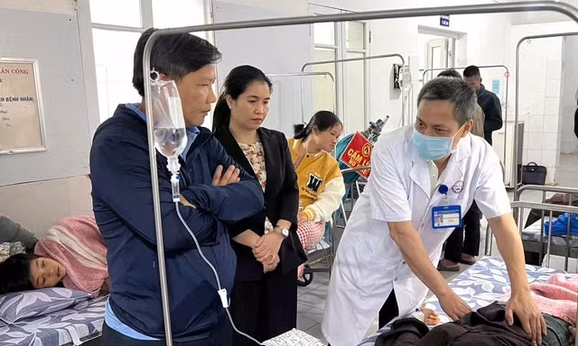 Gia tăng số ca nhập viện nghi ngộ độc ở Quảng Trị