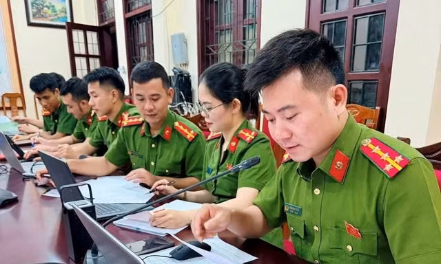 Nâng cao hiệu quả cải cách hành chính từ mô hình livestream giải đáp thắc mắc của người dân