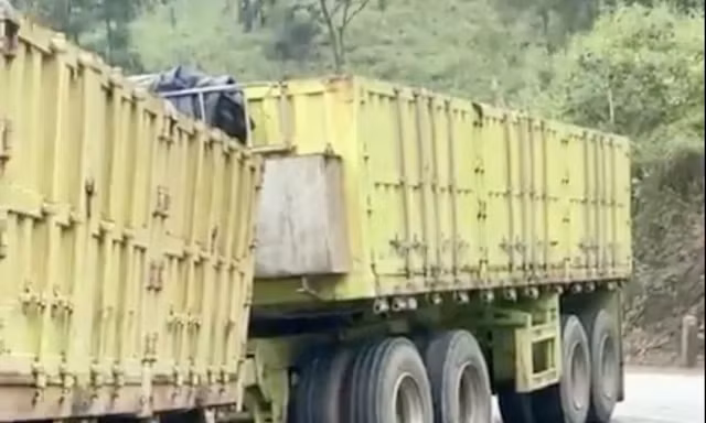 Liên tiếp tai nạn trên Quốc lộ 12A, hai người tử vong 