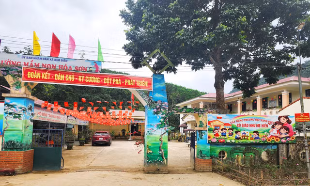 Hiệu trưởng, hiệu phó kê khống suất ăn để lấy tiền từ chương trình từ thiện 