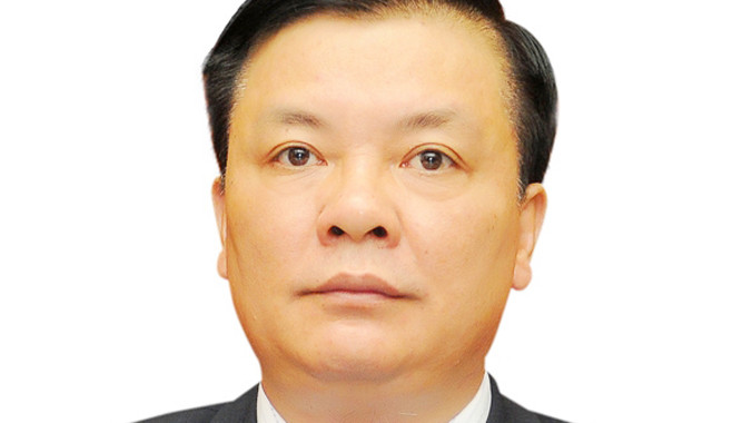 Bộ trưởng Tài chính Đinh Tiến Dũng