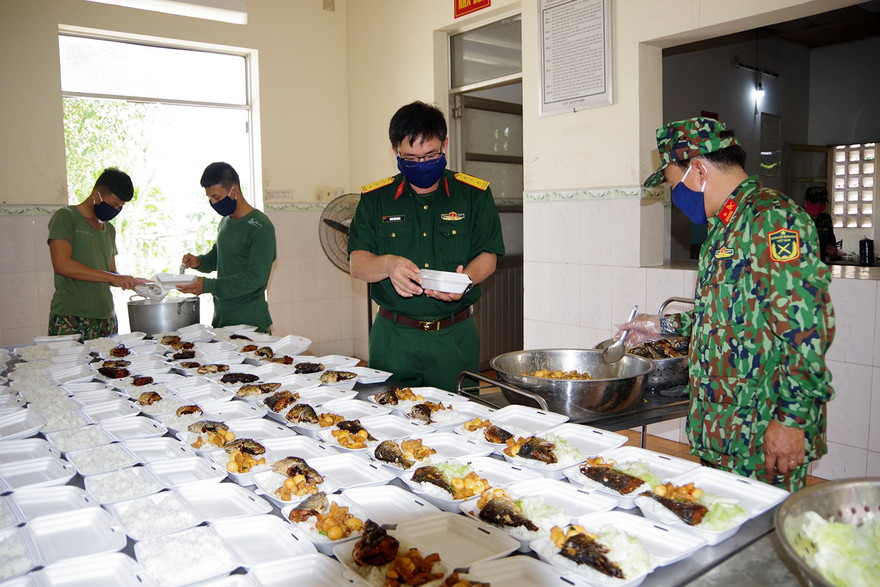 Bên trong khu cách ly 119 du học sinh về từ Hàn Quốc ở Khánh Hoà