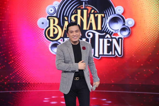 Lam Trường kể chuyện ‘tá hỏa' khi fan nữ đem con tới nhà đòi nhận cha 