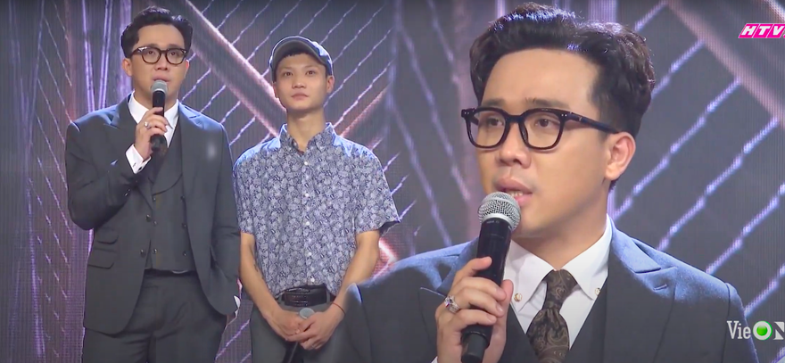 Dàn giám khảo tranh luận về thí sinh gác chuyện thi đại học để thi 'Rap Việt'