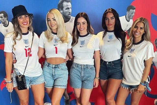 Đội tuyển Anh được trao thưởng ‘cực độc’ sau chiến thắng 2-0 trước Đức