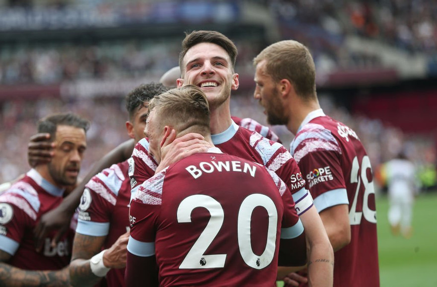 Thua ngược 1-3 trước West Ham, Leeds gia tăng nguy cơ xuống hạng