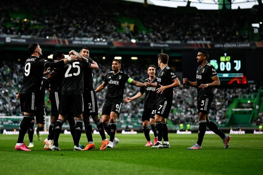 Vượt qua Sporting Lisbon, Juventus chạm trán Sevilla ở bán kết Europa League