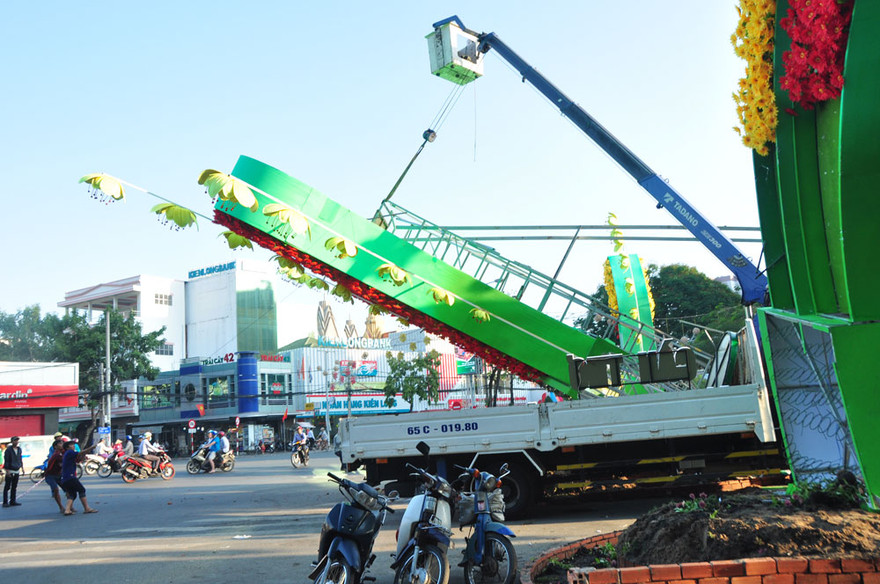 9 ngày, hơn 400 ngàn khách tham quan đường hoa Cần Thơ