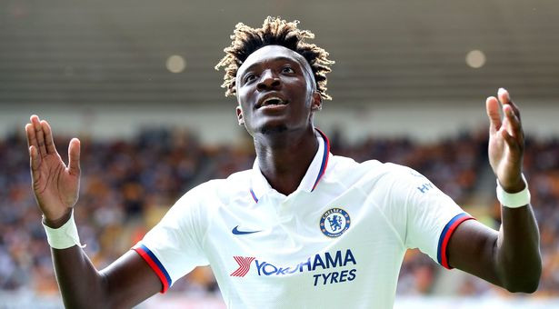 Tammy Abraham tỏa sáng rực rỡ cùng Chelsea.