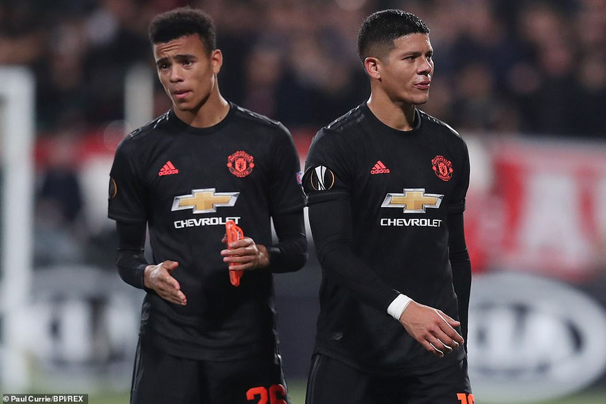 Hòa AZ Alkmaar, M.U lập kỷ lục tệ chưa từng thấy