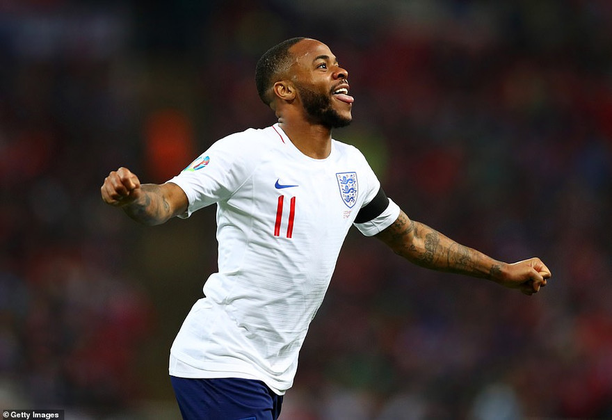 Raheem Sterling tỏa sáng rực rỡ