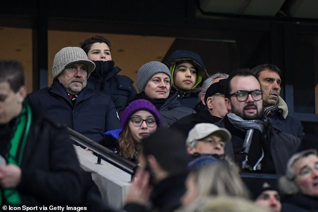 Ole Solskjaer và trợ lý xem Paris SG thi đấu