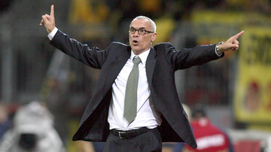 HLV Hector Cuper