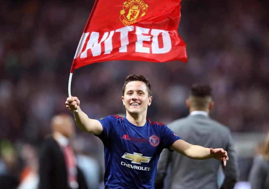 Ander Herrera chính thức rời M.U