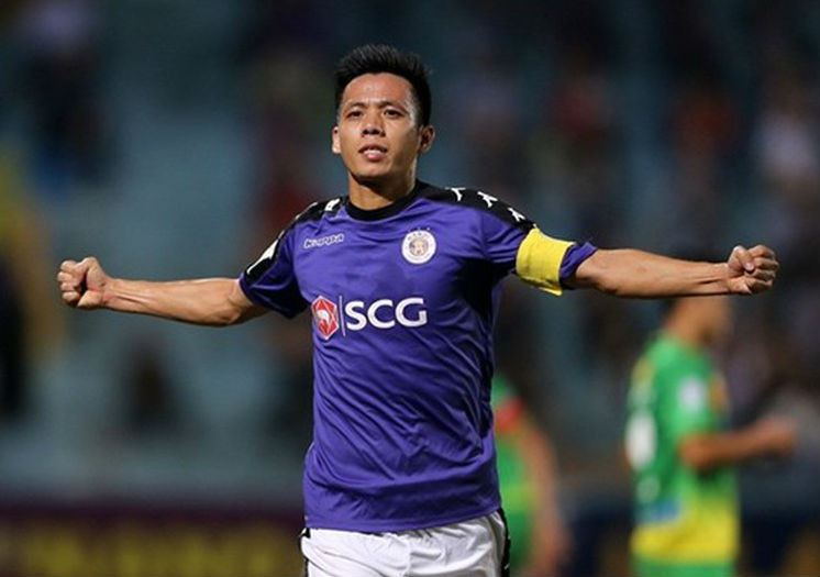 Nguyễn Văn Quyết. Ảnh: Goal