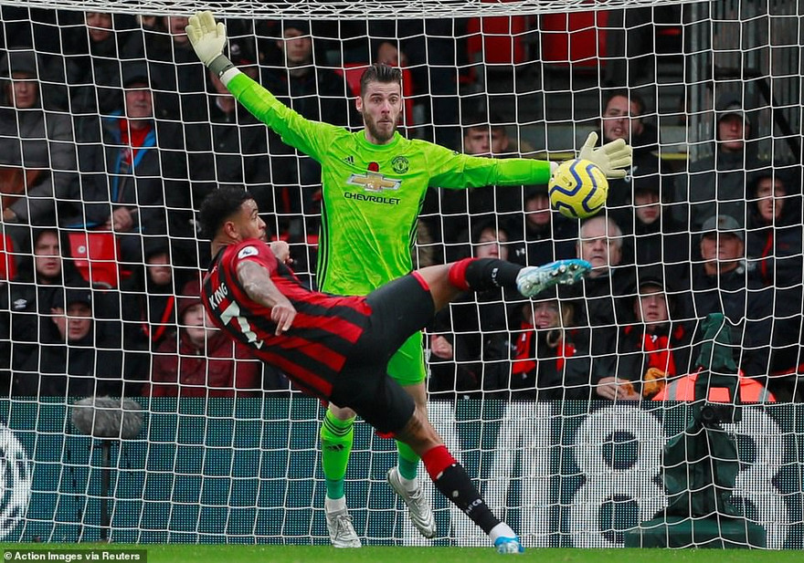 M.U cân bằng kỷ lục tệ hại nhất Ngoại hạng Anh