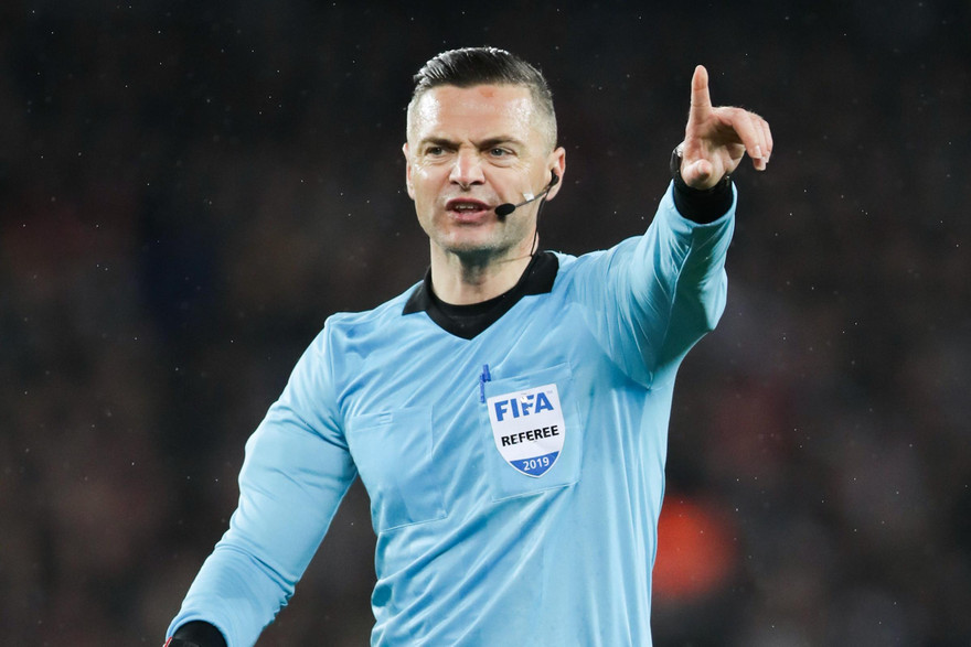 Trọng tài Damir Skomina.