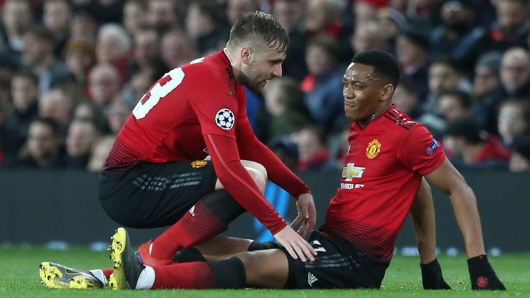 Anthony Martial đau đớn trước Paris SG