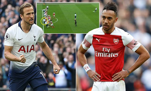VIDEO: Arsenal bỏ lỡ cơ hội vàng trước Tottenham
