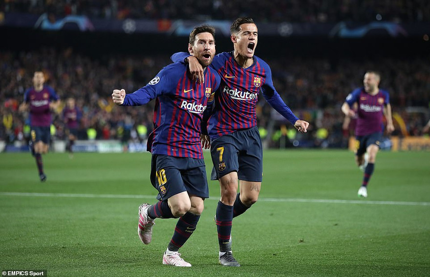 Messi lập cú đúp