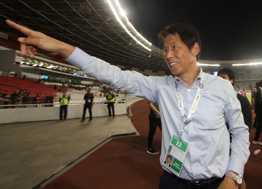 HLV tuyển Thái Lan, Akira Nishino.