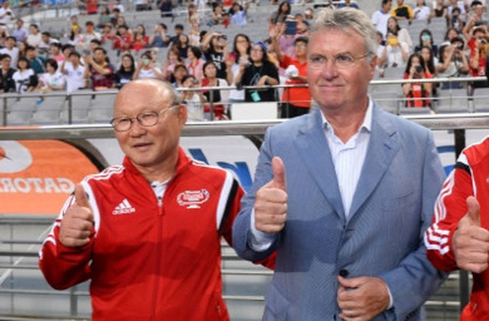 HLV Park Hang Seo là trợ lý của HLV Guus Hiddink ở đội tuyển Hàn Quốc trước đây