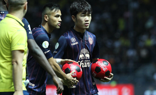 Lương Xuân Trường tạo ra sức hút lớn ở Buriram United. Ảnh: Zing