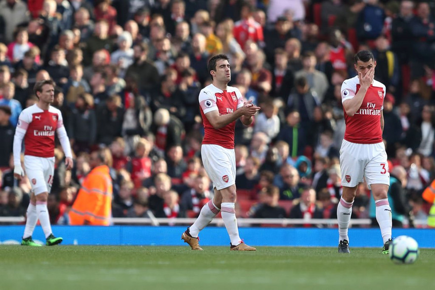 Arsenal gần như hết cơ hội vào top 4 Ngoại hạng Anh