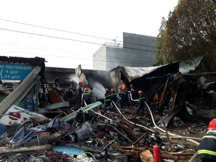 Cửa hàng đồ điện phát cháy, 1 người tử vong 