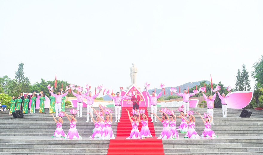 Khánh Hòa tuyên dương 130 đội viên tiêu biểu làm theo 5 điều Bác dạy