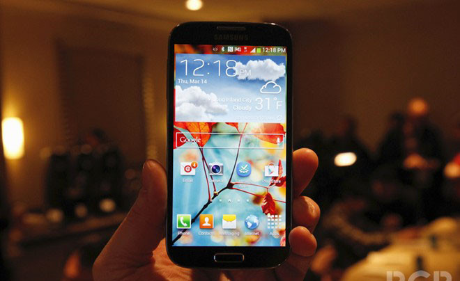 Sắp ra mắt Galaxy S5 và Gear 2