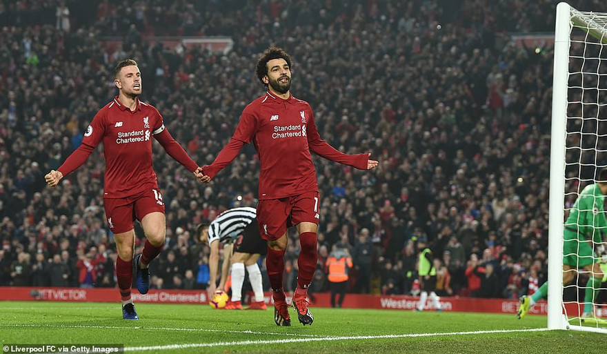 Liverpool độc chiếm ngôi đầu bảng Ngoại hạng Anh