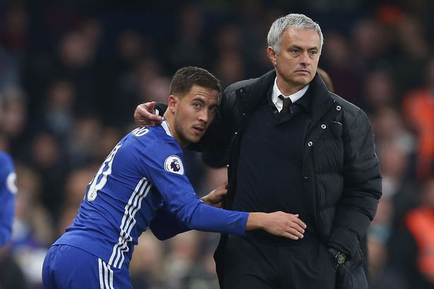 Ngôi sao người Bỉ, Eden Hazard vừa gây sốc khi tuyên bố anh cảm thấy có lỗi với Jose Mourinho và muốn làm việc với HLV người Bồ Đào Nha một lần nữa. 