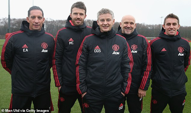 Ole Solskjaer ra mắt M.U đêm nay