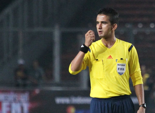 Trọng tài Thoriq Munir Alkatiri 