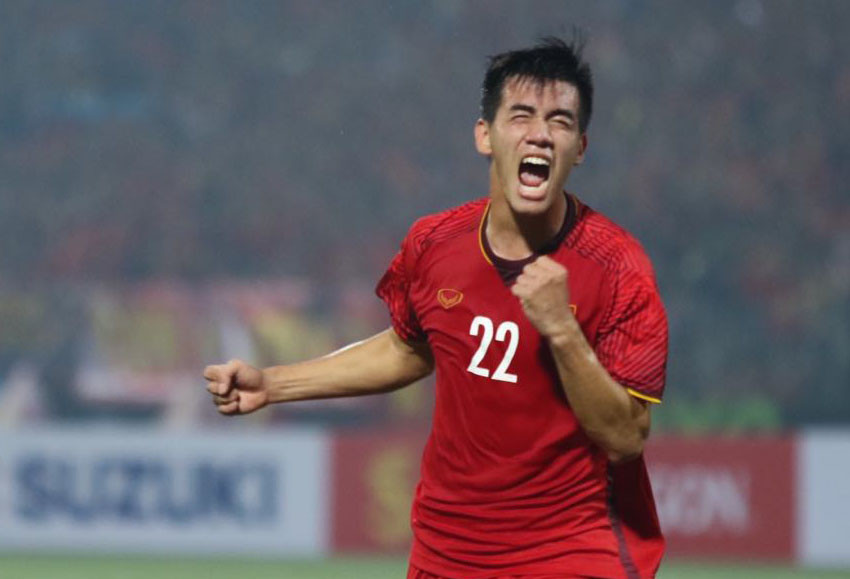 Tiến Linh ăn mừng bàn mở tỷ số Ảnh: Như Ý