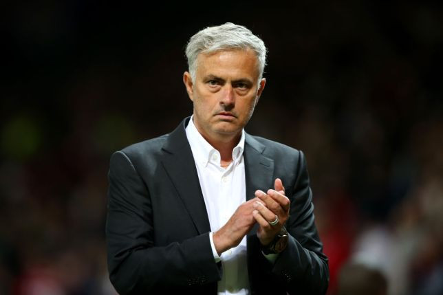 Thắng trận mở màn nhưng Jose Mourinho không vui.