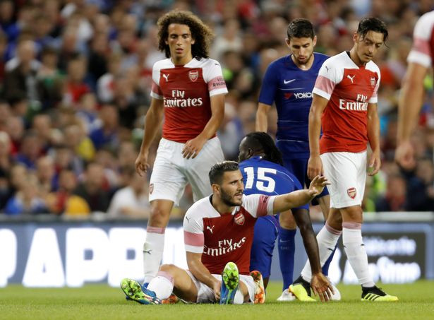 Sead Kolasinac phải nghỉ thi đấu 10 tuần