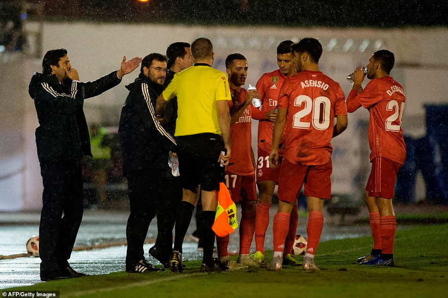  Santiago Solari ra mắt Real Madrid đầy ấn tượng