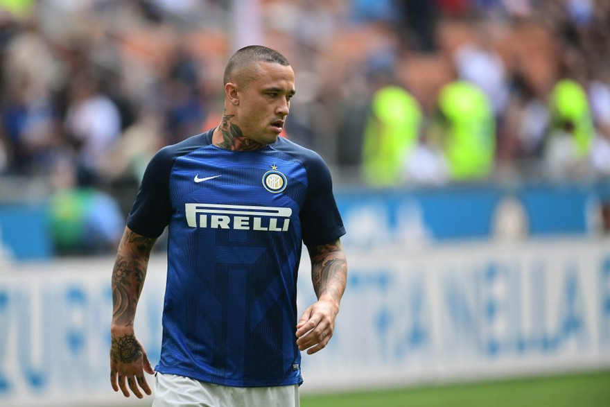 Radja Nainggolan bị Inter Milan kỷ luật công khai