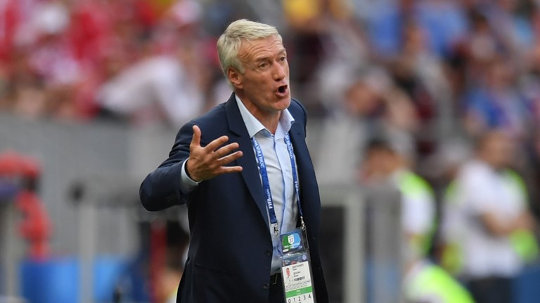 HLV Didier Deschamps đổ lỗi cho Đan Mạch thủ hòa.