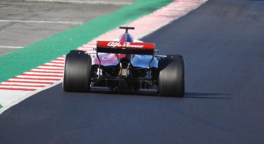 Giá vé xem đua xe F1 thế giới cao nhất gần 20 triệu đồng