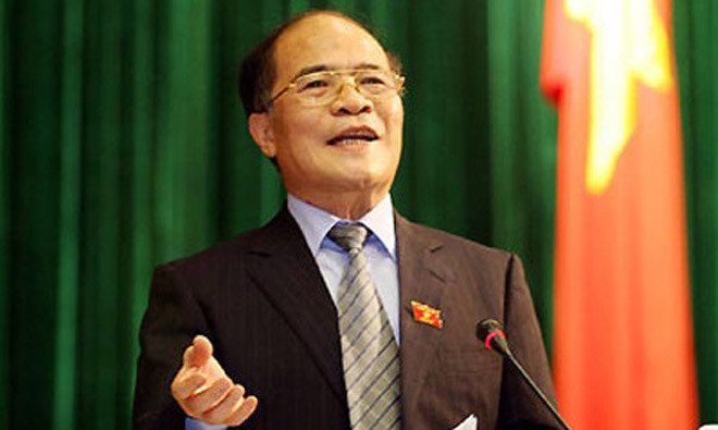 Chủ tịch Quốc hội Nguyễn Sinh Hùng