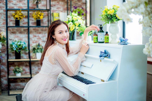 Nhan sắc ngọt ngào của Hà Vũ.