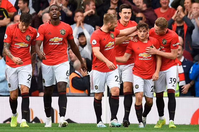 Đại thắng Chelsea, M.U lập nên kỳ tích chưa từng có