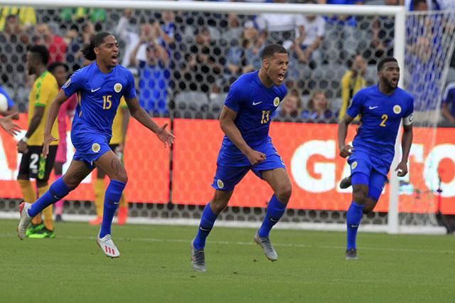 Đối thủ vừa thắng tuyển Việt Nam ở King's Cup lập kỳ tích ở Gold Cup